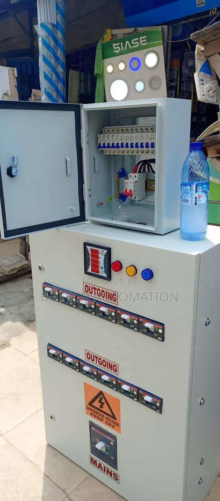 Distribution Panel