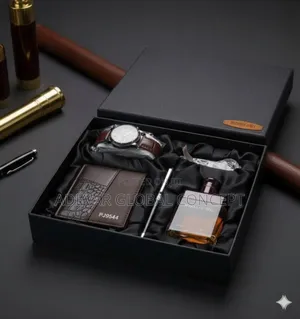 Gentleman's Gift Box Set -
Wristwatch
Pen
Wallet
Weekend Man Perfume