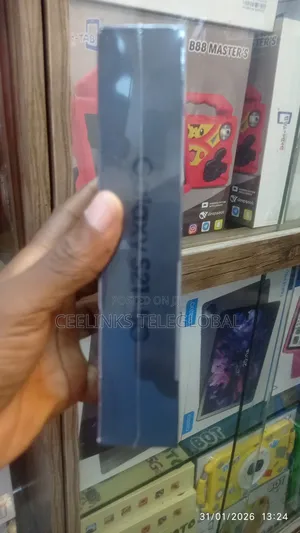 New Samsung Galaxy S21+ 5G 128 GB Purple