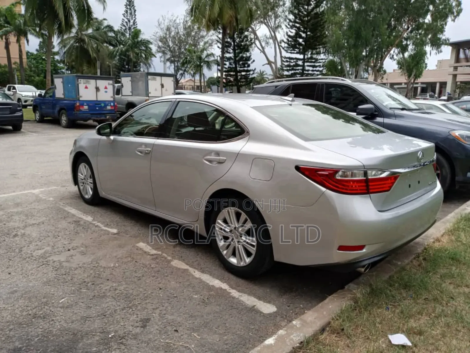 Lexus ES 2014 Silver