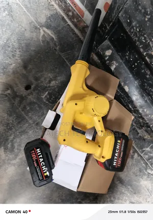 Hitachi Cordless Blower