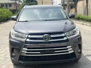 Toyota Highlander 2017 Green