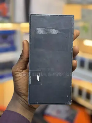 New Samsung Galaxy Z Flip5 256 GB Gold