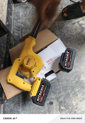 Cordless Blower Machine