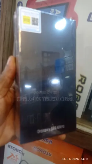 New Samsung Galaxy S23 Ultra 256 GB Green