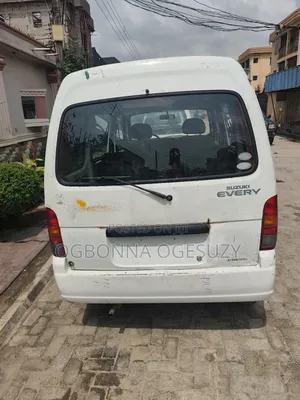 Suzuki Every 2005 White