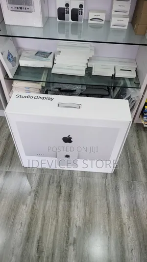Apple 27" Studio Display Standard