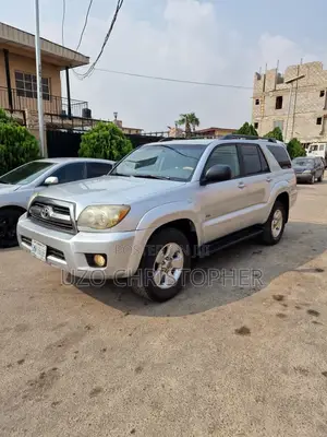 Toyota 4-Runner SR5 V6 2007 Silver