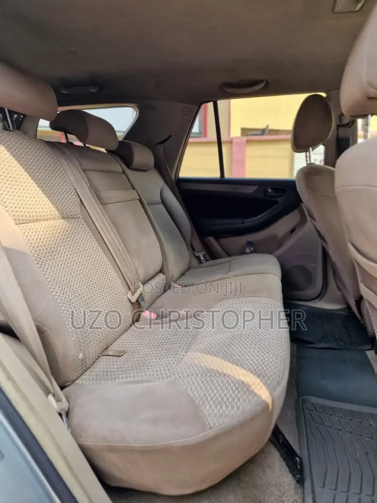 Toyota 4-Runner SR5 V6 2007 Silver