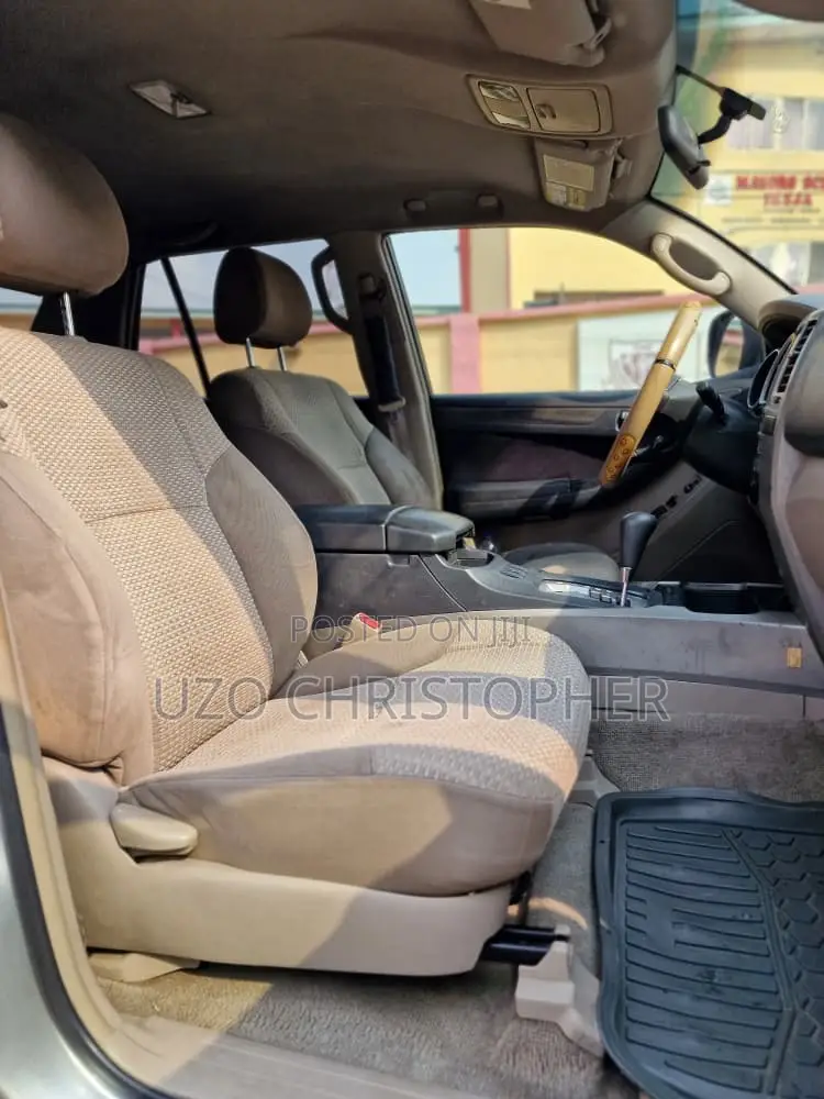 Toyota 4-Runner SR5 V6 2007 Silver