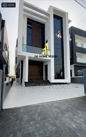 5bdrm Duplex in Lekki for sale