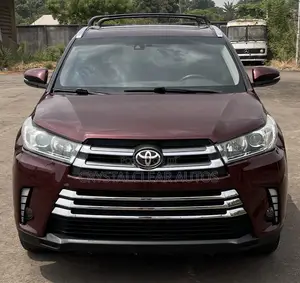 Toyota Highlander 2016 Red