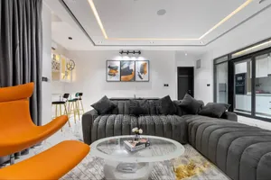 Luxury 2 Bedroom Apartment Ikate Ash