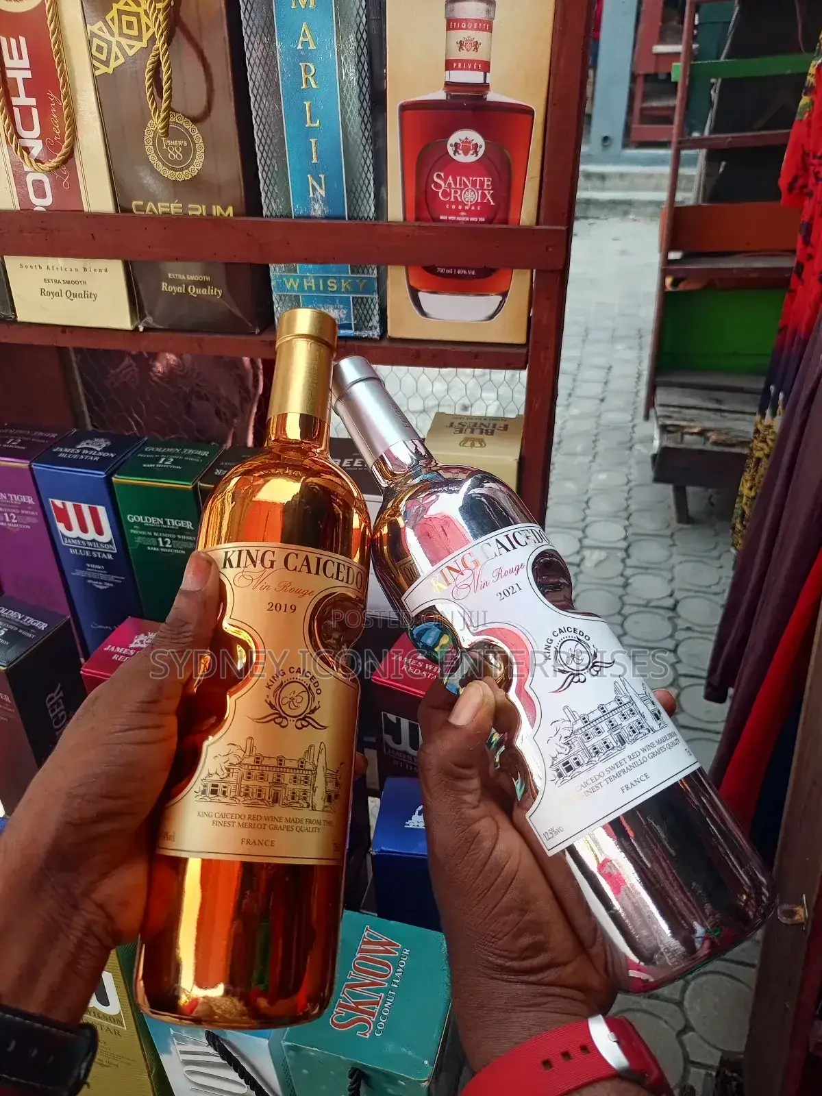 King Caicedo Vin Rouge Red Wine