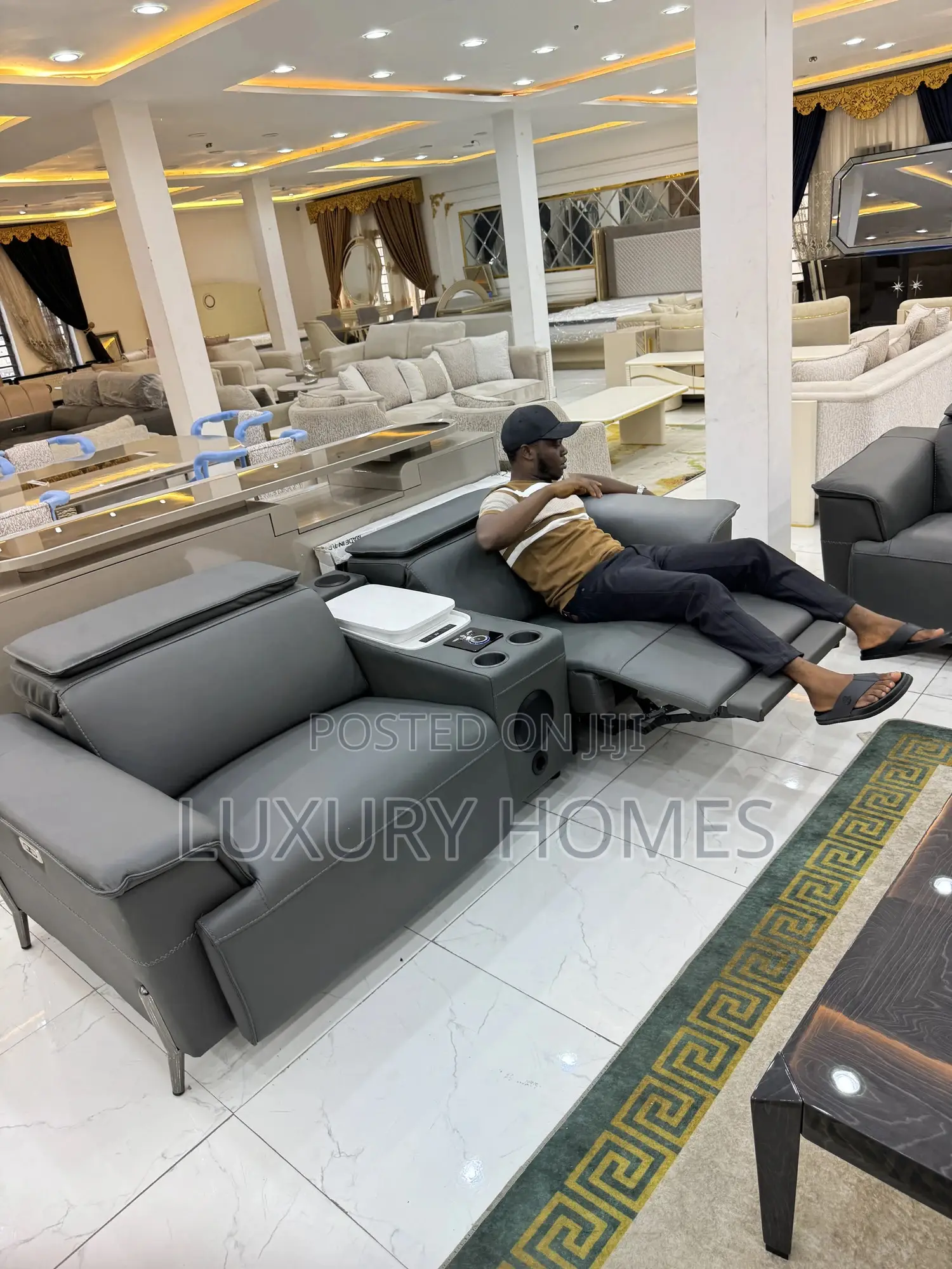 Reclining Sofa