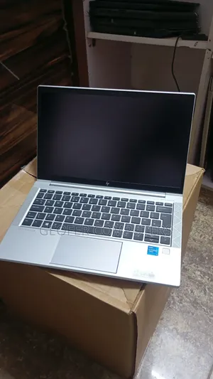 Laptop HP EliteBook 840 G8 16GB Intel Core I5 SSD 512GB