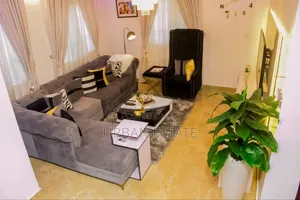 4bdrm Duplex in Unilag Estate, GRA Phase 1 for sale