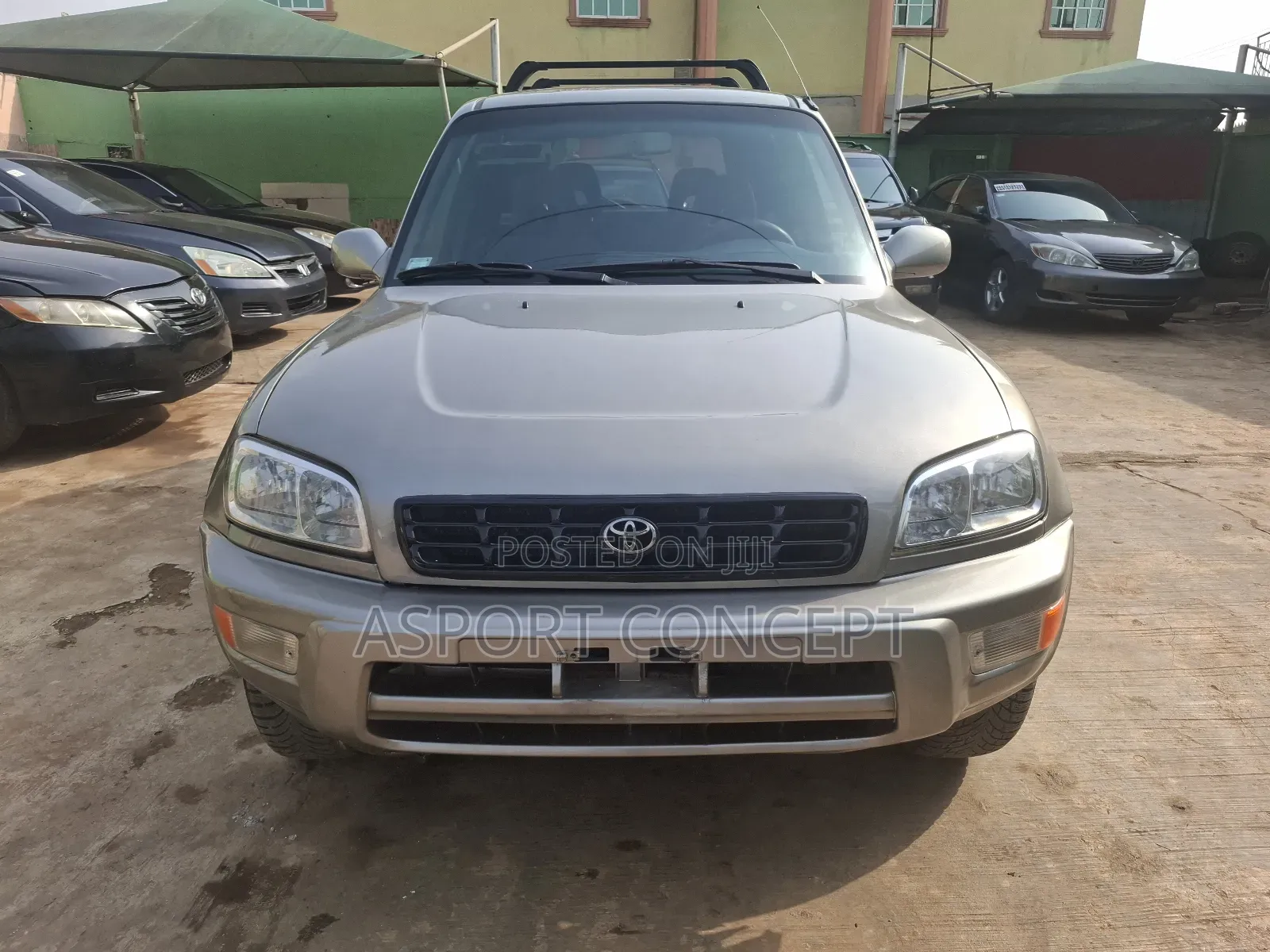 1999 Toyota Rav4 Base FWD