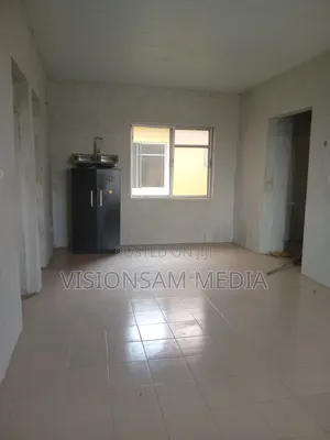 1bdrm Block of Flats in Fashola Estate, Sangotedo for sale