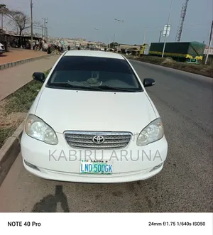Toyota Corolla 2007 White