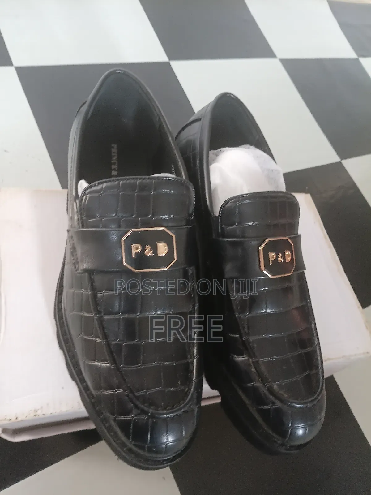 Black Shoes