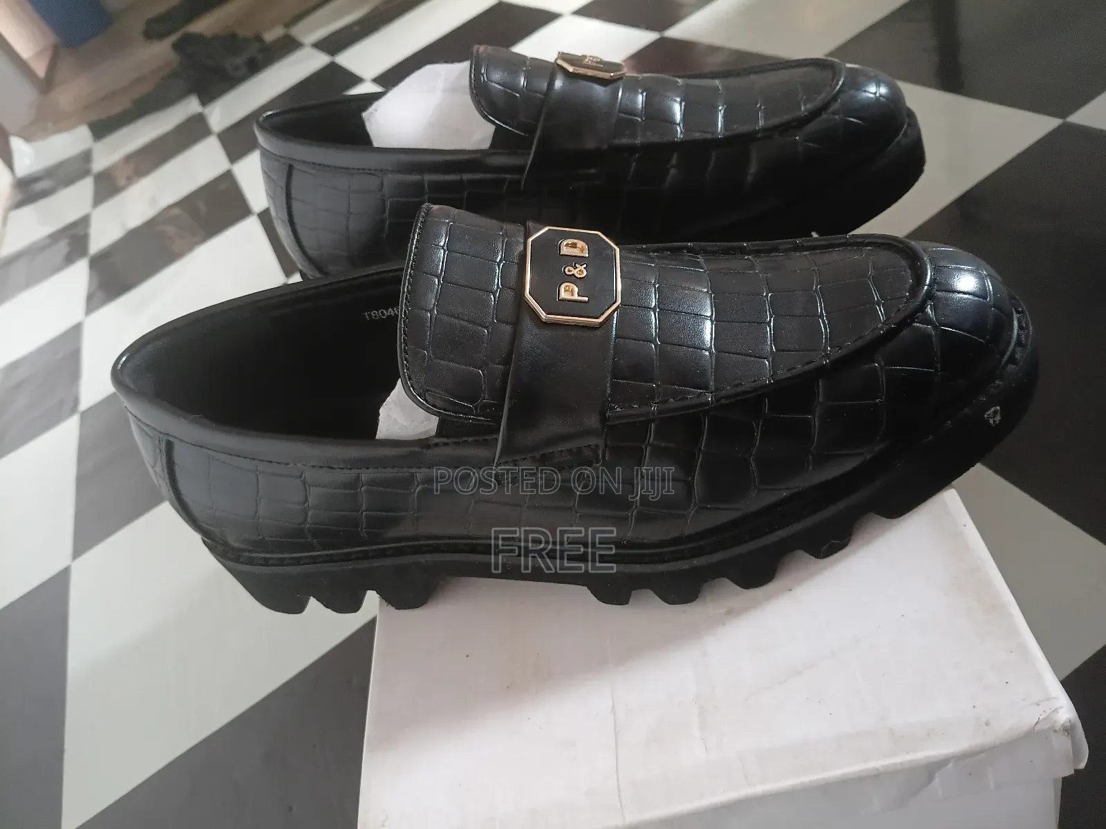 Black Shoes