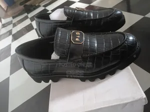 Black Shoes