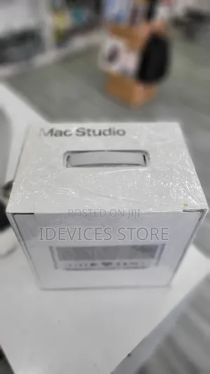 New Desktop Computer Apple Mac Studio 64GB Apple M2 Ultra SSD 1T
