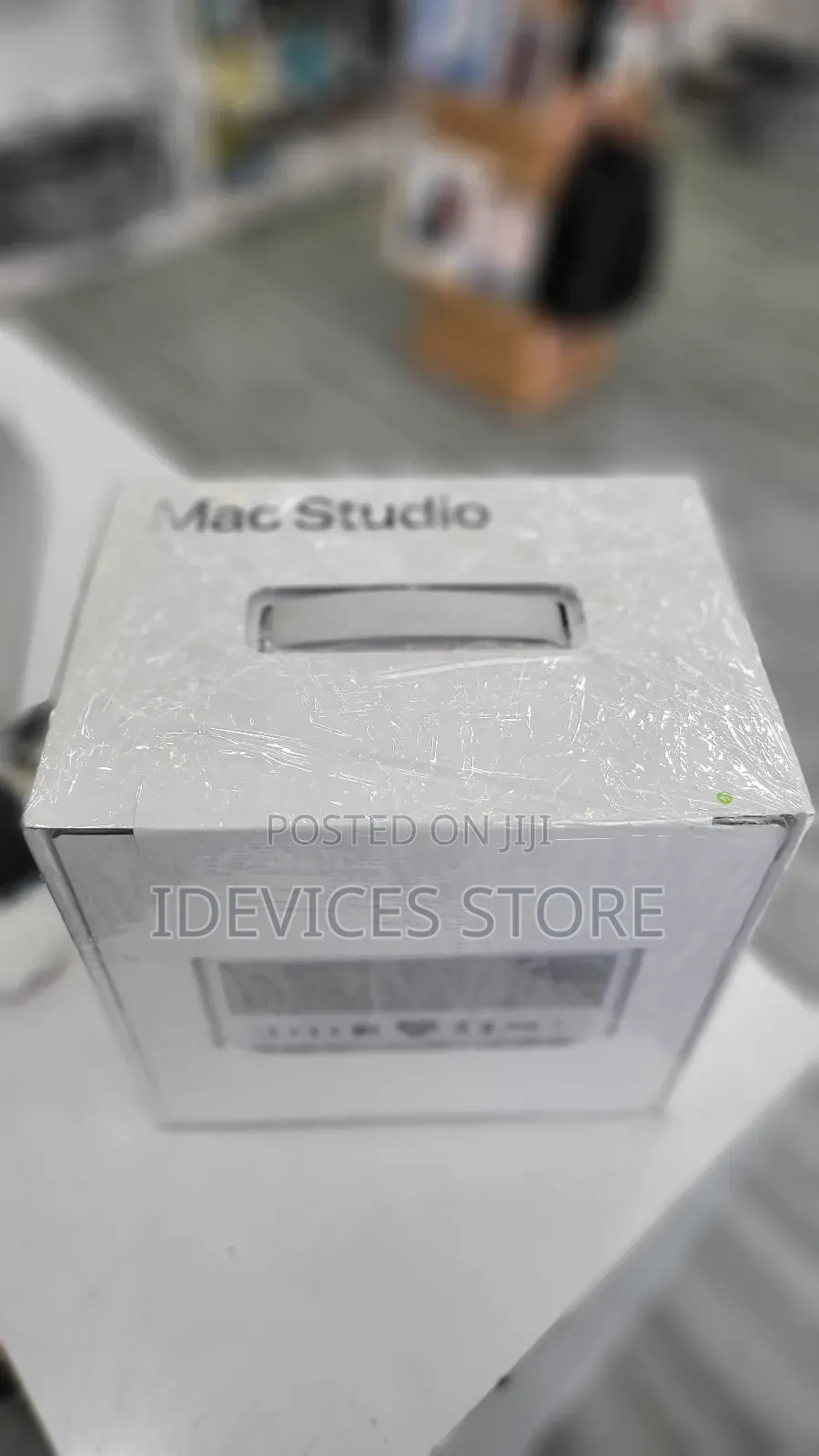 New Desktop Computer Apple Mac Studio 64GB Apple M2 Ultra SSD 1T