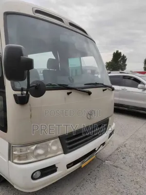 Toyota Coaster 2017 Beige
