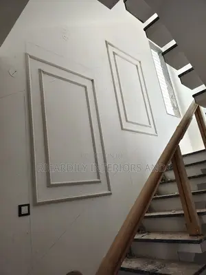 Wall Wainscoting Installation