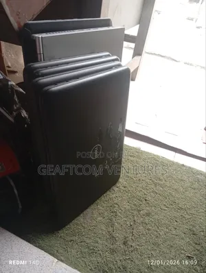Laptop Dell 8GB HDD 60GB