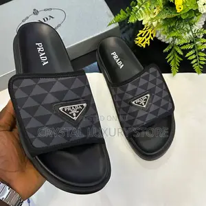 Prada Quality Luxury Men Slides