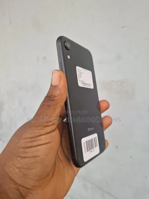 Apple iPhone XR 64 GB Black