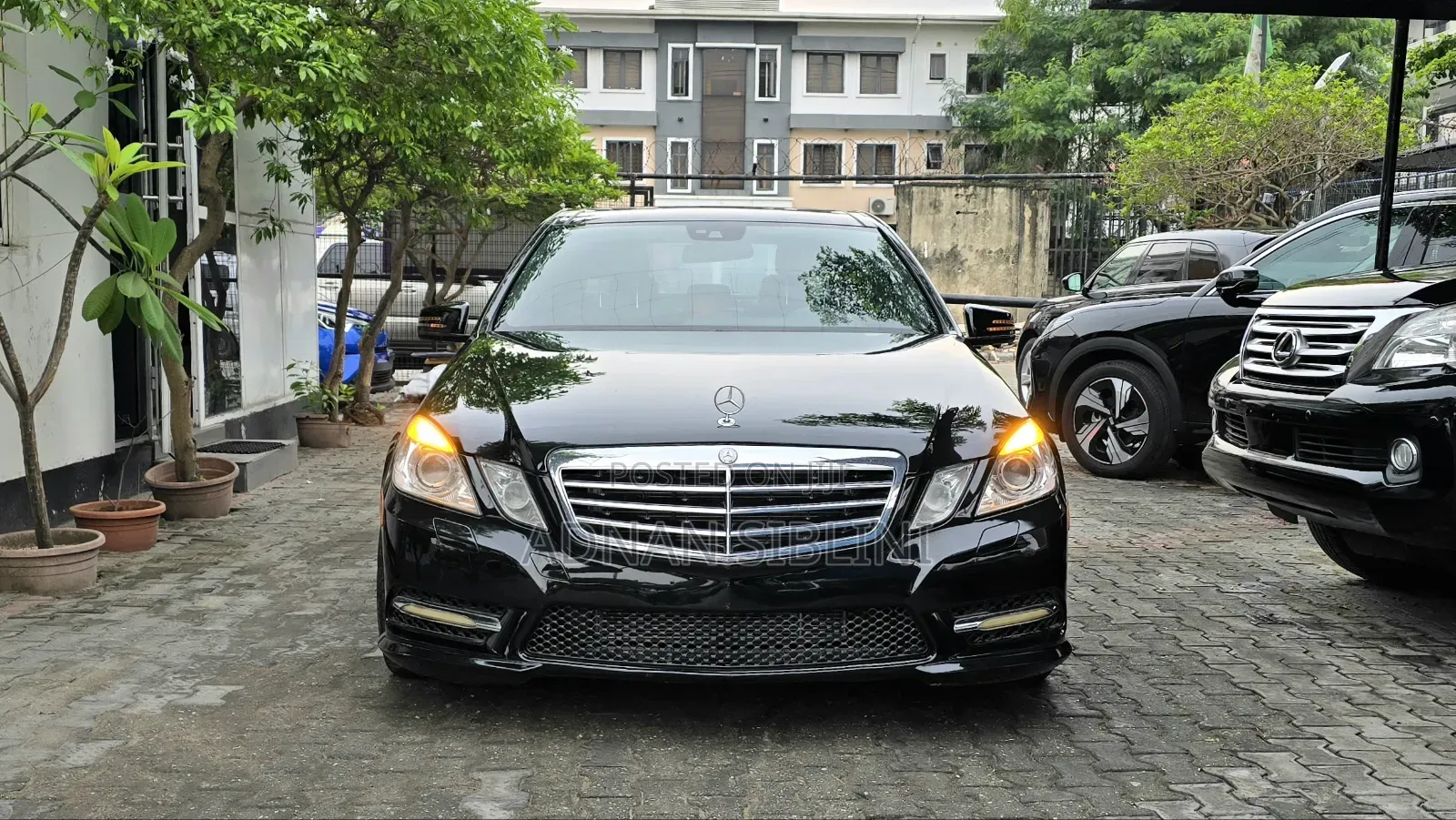 Mercedes-Benz E350 Base 4Matic Sedan AWD (3.5L 6cyl 7A) 2013 Black