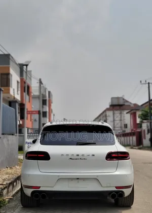 Porsche Macan Turbo 2017 White