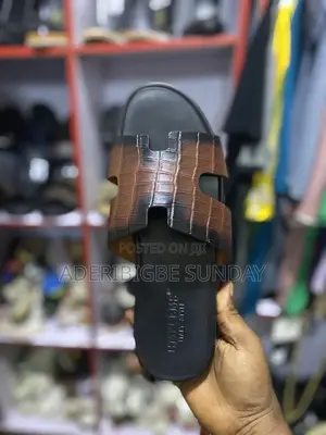 Classic Leather Slide for Men