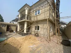 5bdrm Duplex in Chevron Toll Gate for rent
