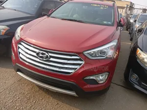 Hyundai Santa Fe 2015 Red