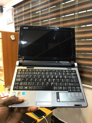 Laptop Acer Aspire One 2GB Intel Atom HDD 160GB
