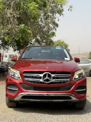 Mercedes-Benz GLE-Class GLE 350 2017 Red