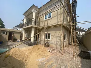 5bdrm Duplex in Chevron Toll Gate for rent