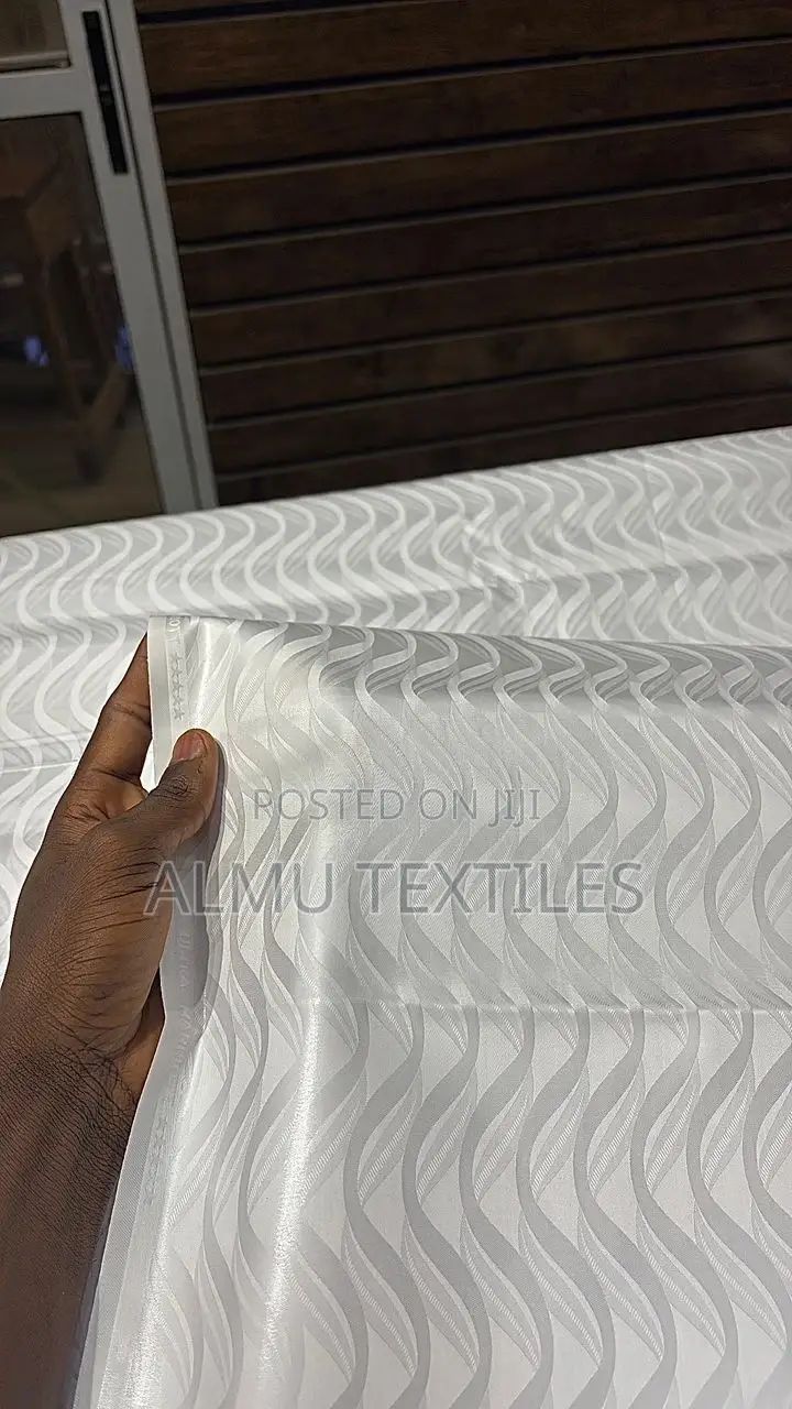 Premier Brocade