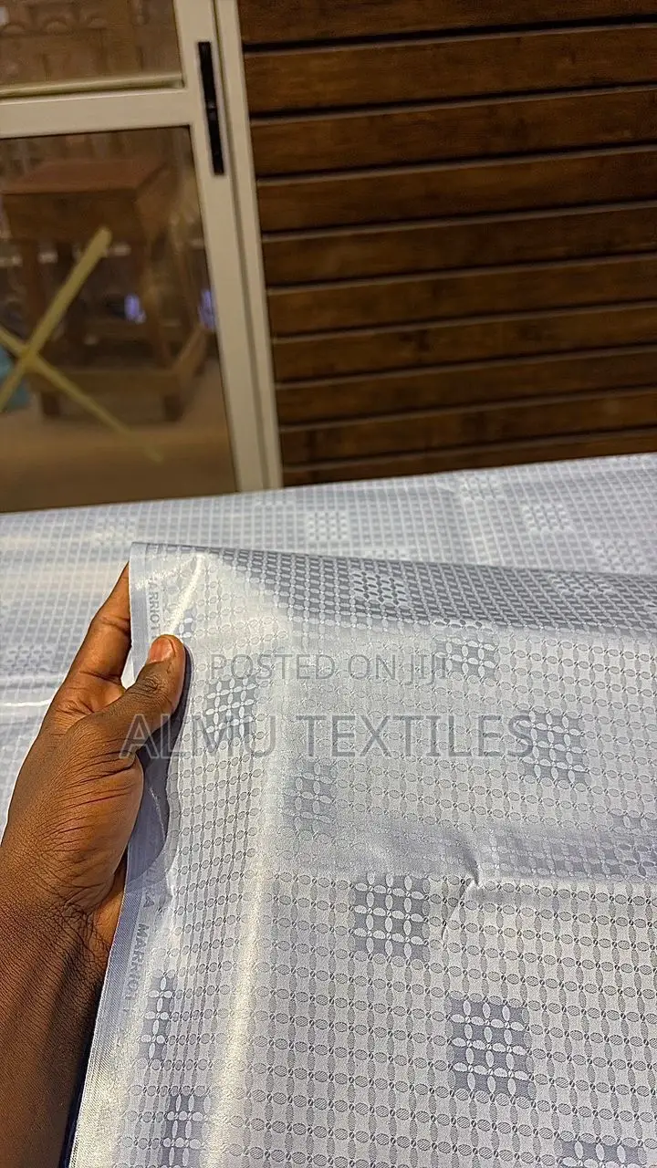 Premier Brocade