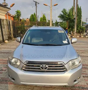 Toyota Highlander Limited 2010 Silver