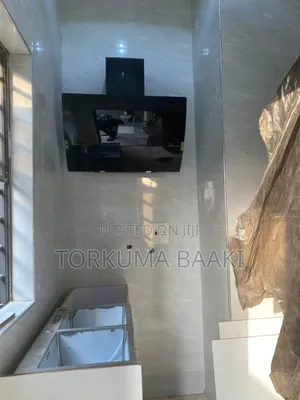 3bdrm Bungalow in Efab Verizon, Gwarinpa for rent