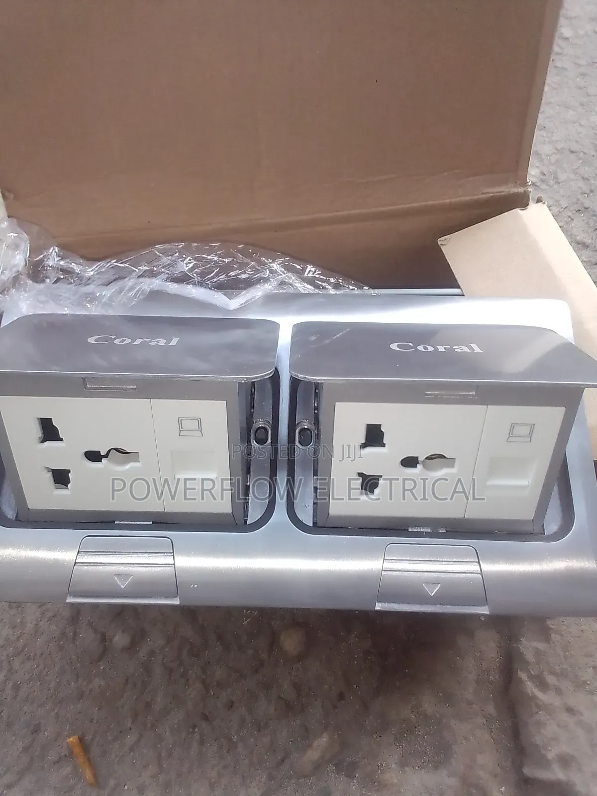 Floor Socket