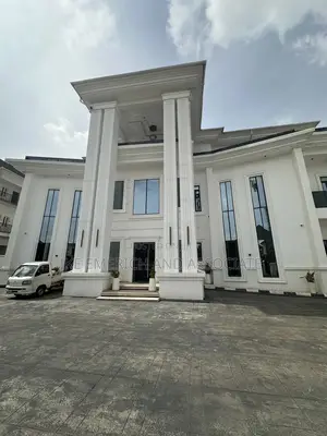 9bdrm Mansion in Guzape District for sale