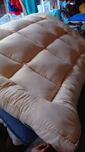 4/6 Fluffy 5inch Height Bed Topper