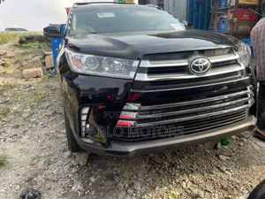 Toyota Highlander Limited V6 4x4 (3.5L 6cyl 6A) 2016 Black